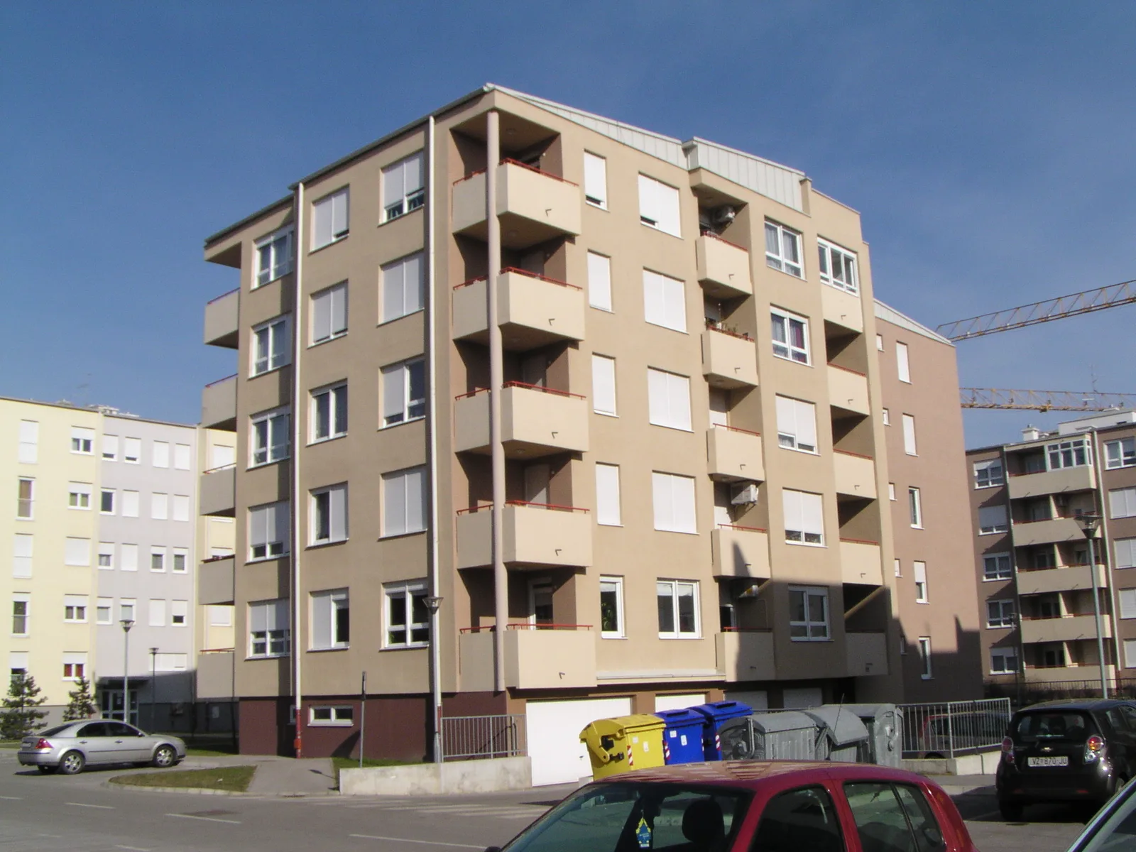 Visestambena zgrada POS - novogradnja
