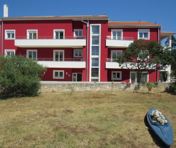 Stambeno poslovna građevina - KARIZMA NOVA